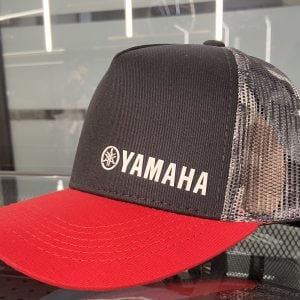 GORRA URBAN YAMAHA NEGRO ROJO